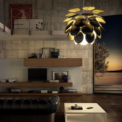 Créée par Christophe Mathieu un designer de renom, la Discoco est un suspendu qui s'inscrit aujourd’hui parmi les icônes du design contemporain.
