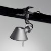 Tolomeo Clip Spot, est une lampe d'appoint à clip avec cordon électrique enfichable, facile à brancher partout dans la maison.